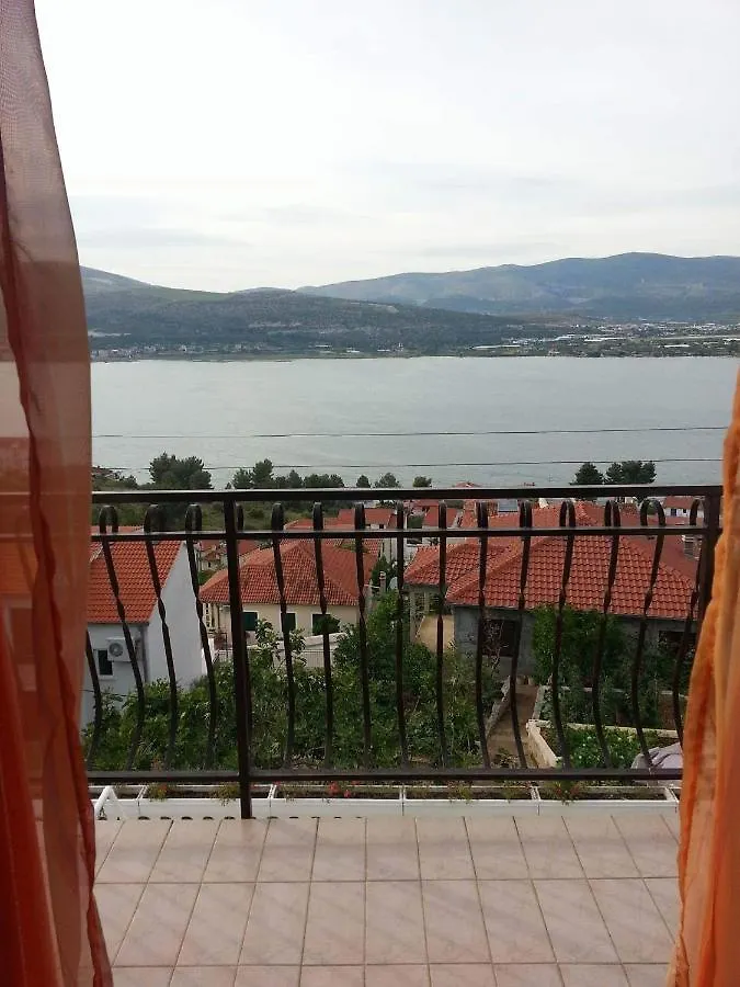 Apartment Zivkovic Trogir